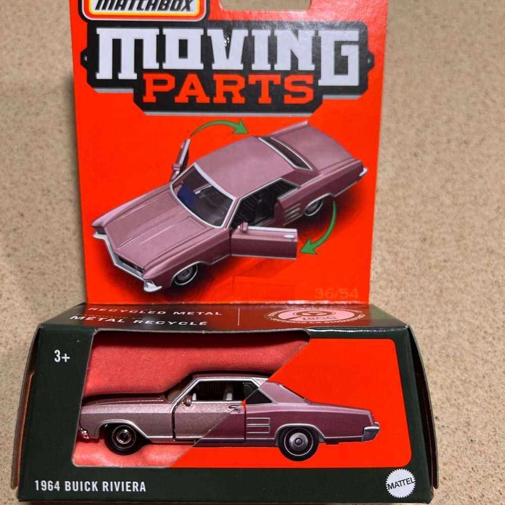 Matchbox Moving Parts - 1964 Buick Riviera- Diecast